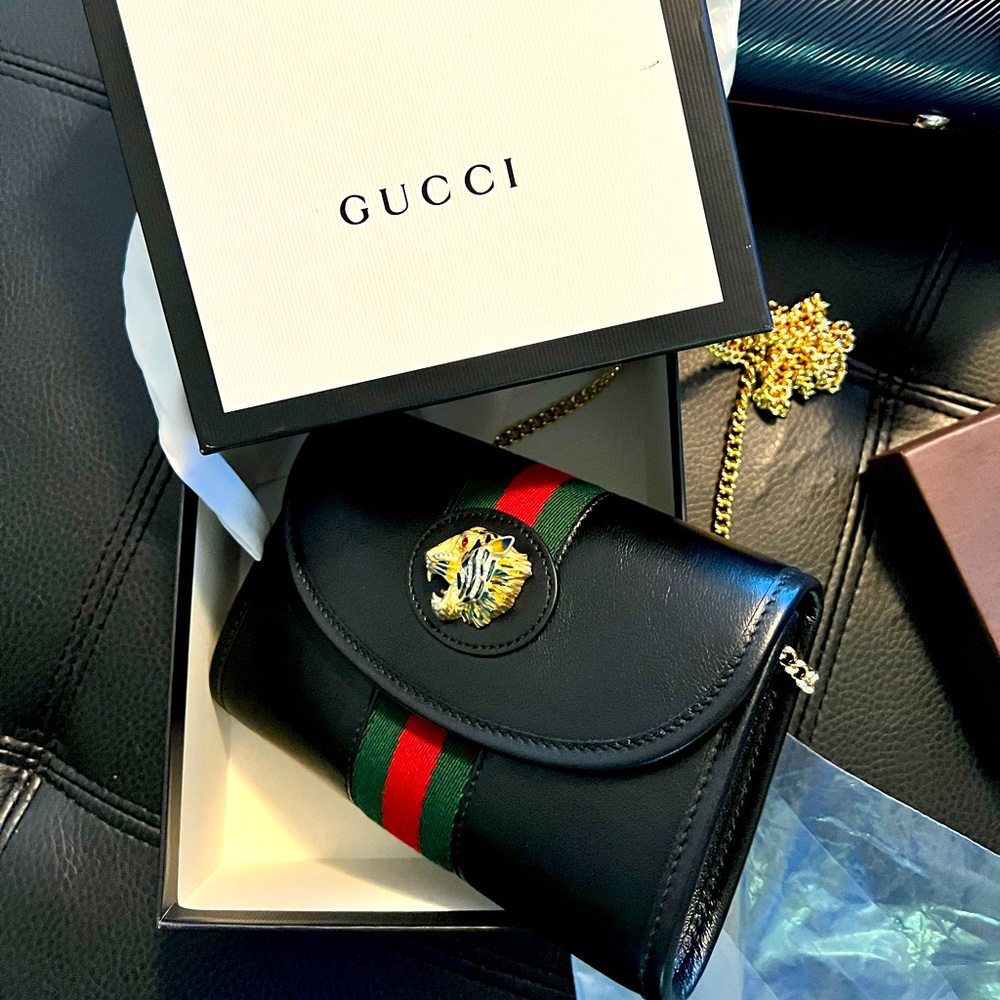 Handbags Gucci Wallet On Chain With Box - image 1